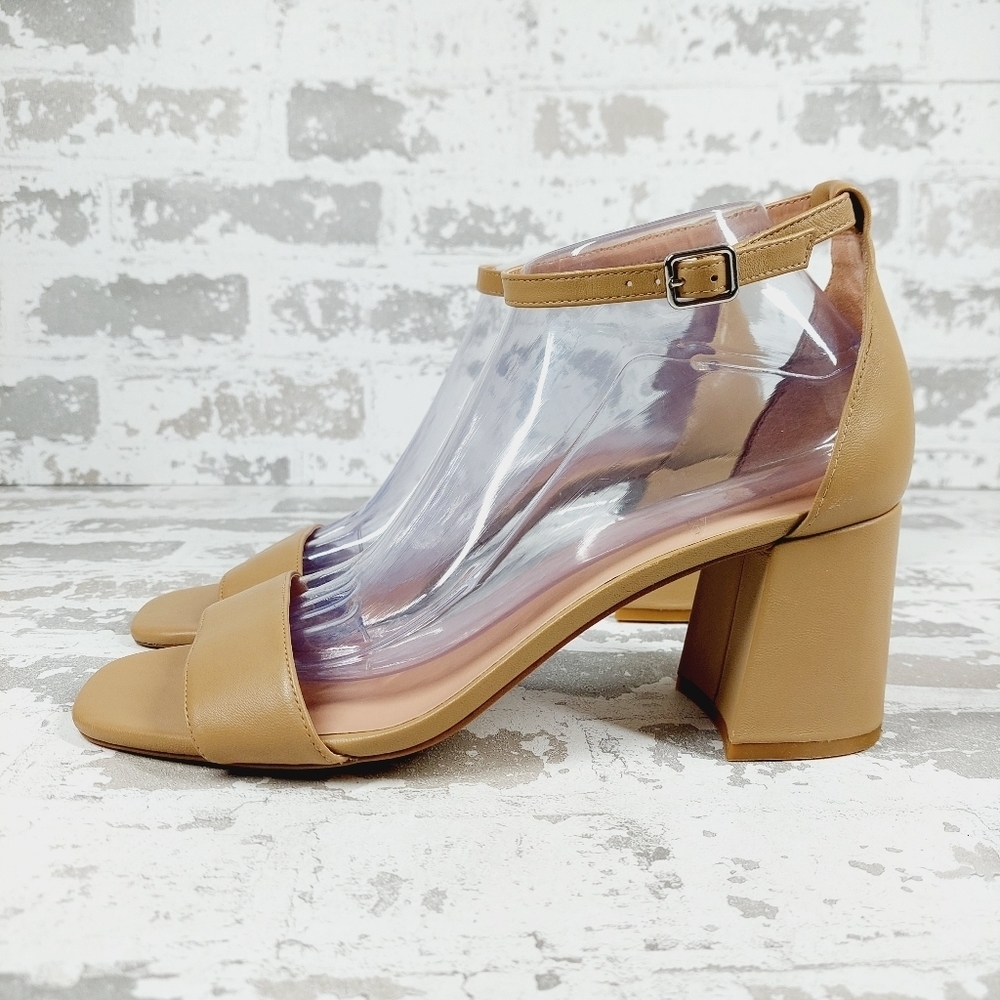 NEW Nordstrom Lanna Cream Tan Leather Buckle Ankle Strap Sandals X410